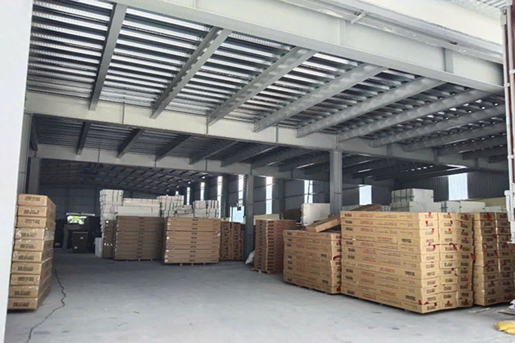 Kho hàng đa dạng +2.000 sản phẩm nội thất